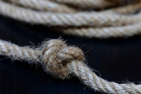 Knots in jute rope