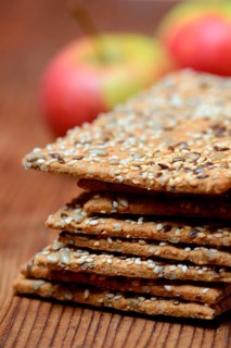 Crispbread with seeds