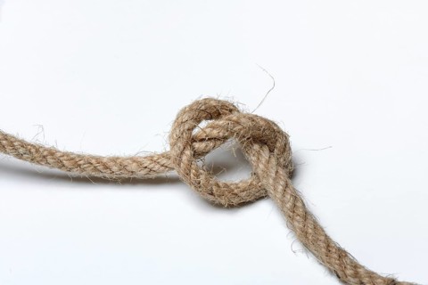 Knots in jute rope