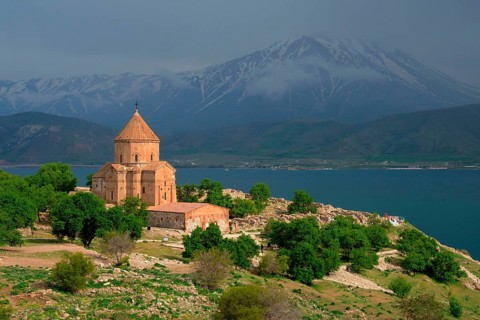 Holy Cross Church