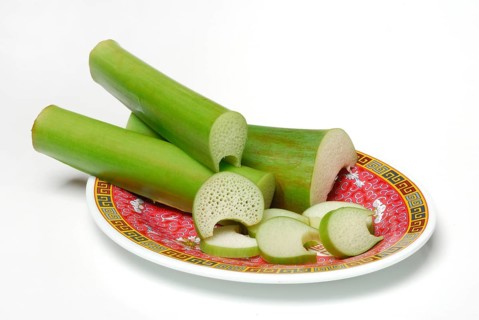 Taroleaf stalks on plates