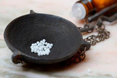 Globules in weighing pan