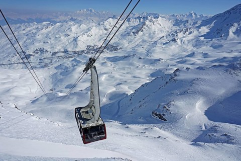 Gondola goes to the top of Cime de Caron