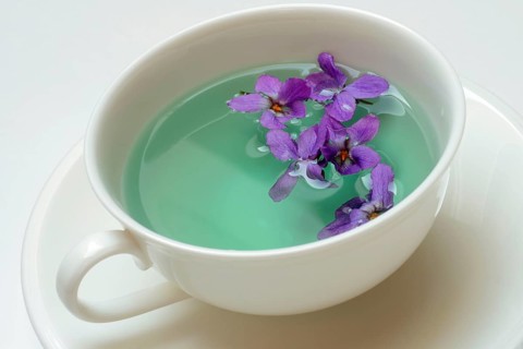 Violet tea