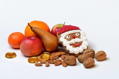 Gingerbread Santa's head