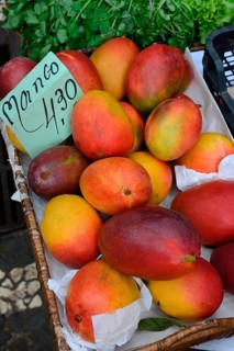 Fruit sales in the market hall of Funchal