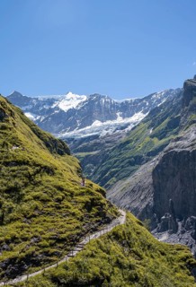 Hiking trail from Grindelwald to Schreckhornhuette
