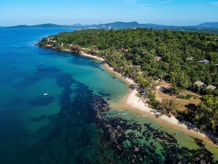 Aerial of the clear waters of Ong Lang beach
