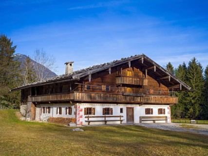 Tyrolean farm in late autumn