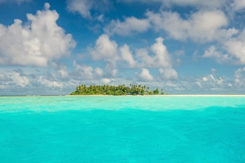 Lagoon of Wallis