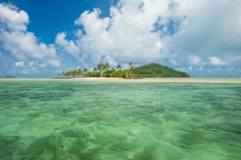 Beautiful little islet in the lagoon of Wallis
