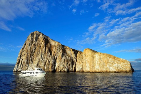 Cruise ship
