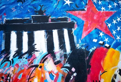 Mural with Brandenburg Gate and stars