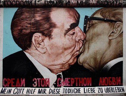 Graffiti brotherly kiss between Leonid Brezhnev and Erich Honecker