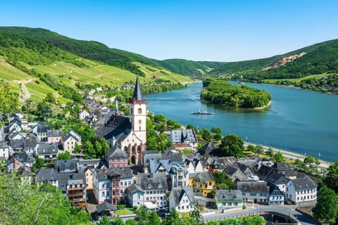 View of Lorch on the Rhine with St. Martin's Church
