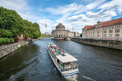 Bode Museum and television tower
