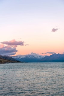 Lake Pukaki with view of Mount Cook at sunset