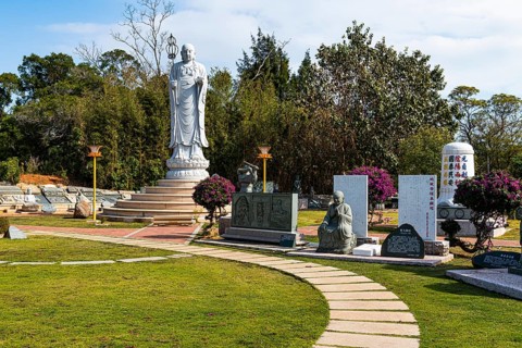 Modern Buddha park