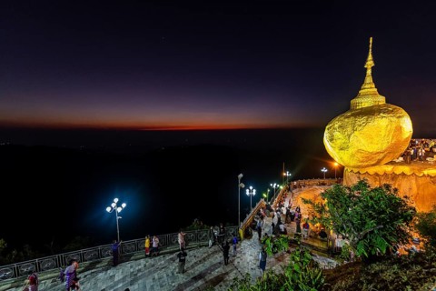 Kyaiktiyo Pagoda