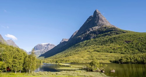 Lake Litlvatnet in Innerdalen High Valley