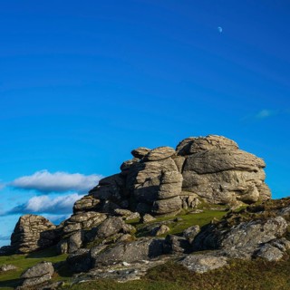 Fields and meadows in Haytor Rocks