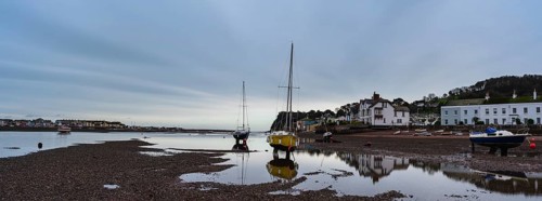 Long time exposure of boats in low tide
