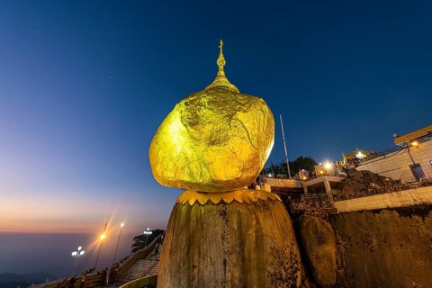 Kyaiktiyo Pagoda