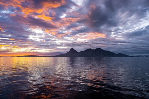Evening mood over the ocean