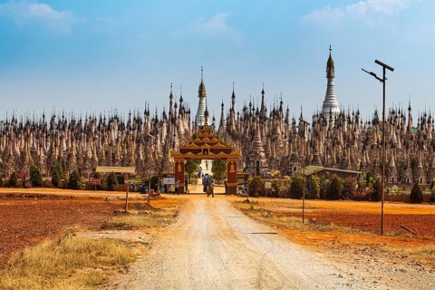 Kakku's pagoda with its 2500 stupas