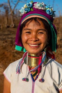 Friendly Padaung woman