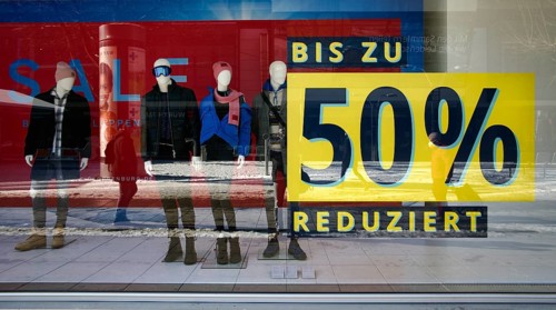 Discount battle in shop windows