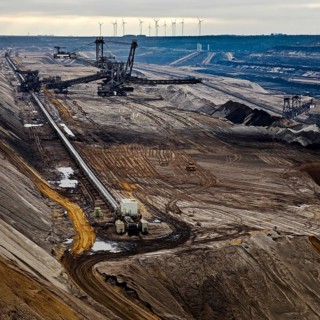 Lignite opencast mine with stacker