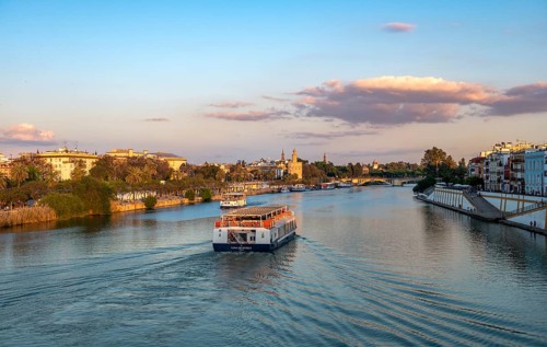 Excursion boat on the river Rio Guadalquivir
