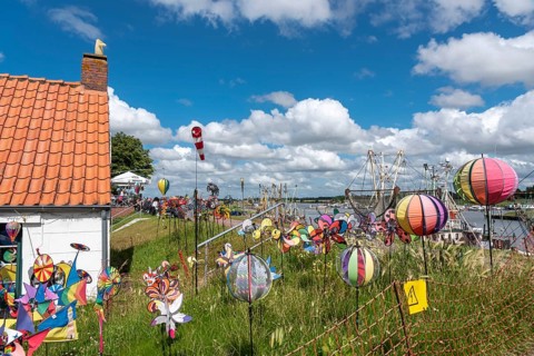 Wind chimes at the high water dam