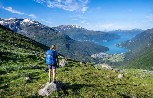 Hiker on the trail to Skala mountain
