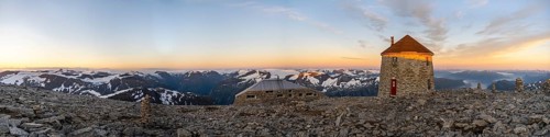 Mountain hut Kloumanstarnet