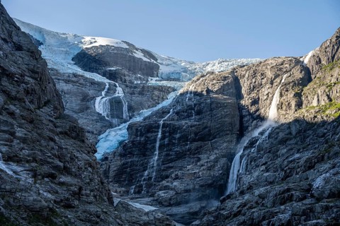 Waterfalls on steep cliff