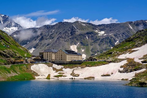 Lago del Gran San Bernardo