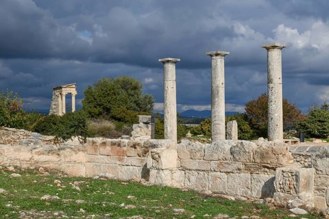 Apollo sanctuary