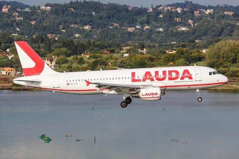 A Lauda Airbus A320 aircraft with registration number OE-LOI at Corfu Airport
