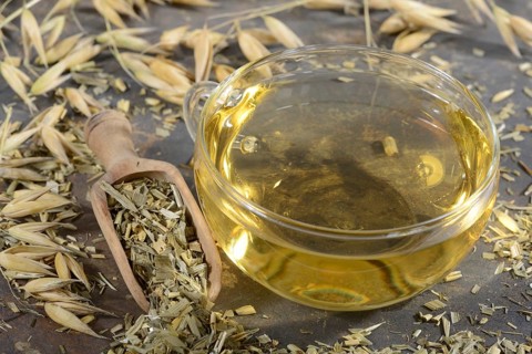 Cup oat straw tea