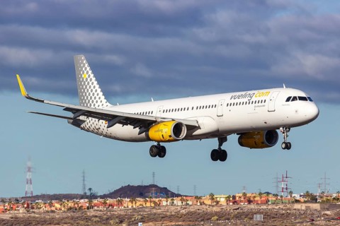 A Vueling Airbus A321 aircraft with registration EC-MMH at Tenerife South Airport
