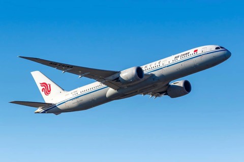 A Boeing 787-9 Dreamliner aircraft of Air China with registration number B-7832 at Frankfurt Airport