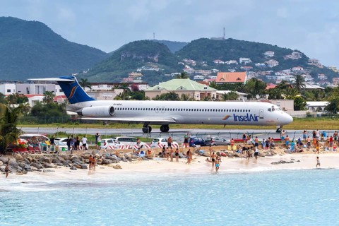 A McDonnell Douglas MD-82 of Insel Air with the registration PJ-MDE at the airport of St. Maarten