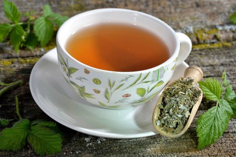 Raspberry and blackberry leaf tea
