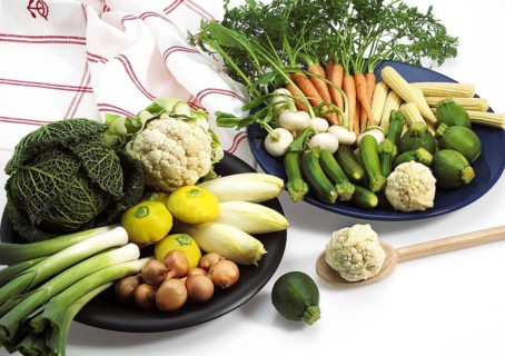 SMALL VEGETABLE ARRANGEMENT
