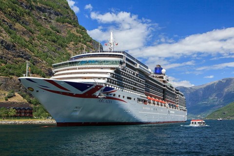 Cruise ship Arcadia in Aurlandsfjords