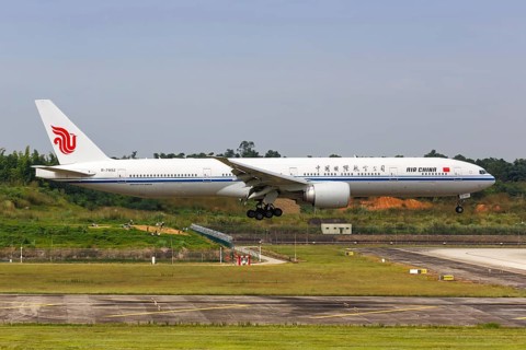 An Air China Boeing 777-300ER aircraft with registration number B-7952 at Chengdu Airport