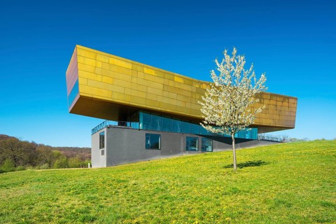 Nebra Ark in spring