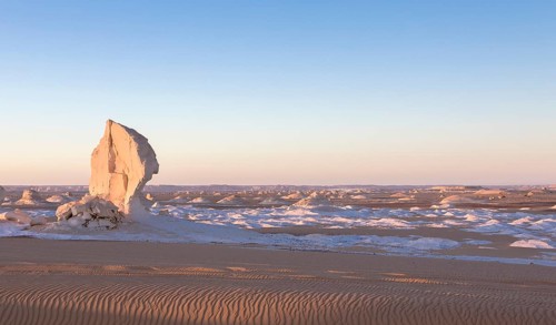 View over the white desert at dusk